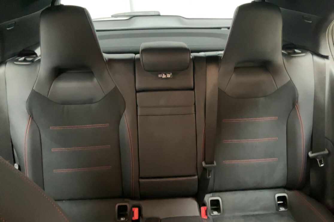 Interior asiento trasero