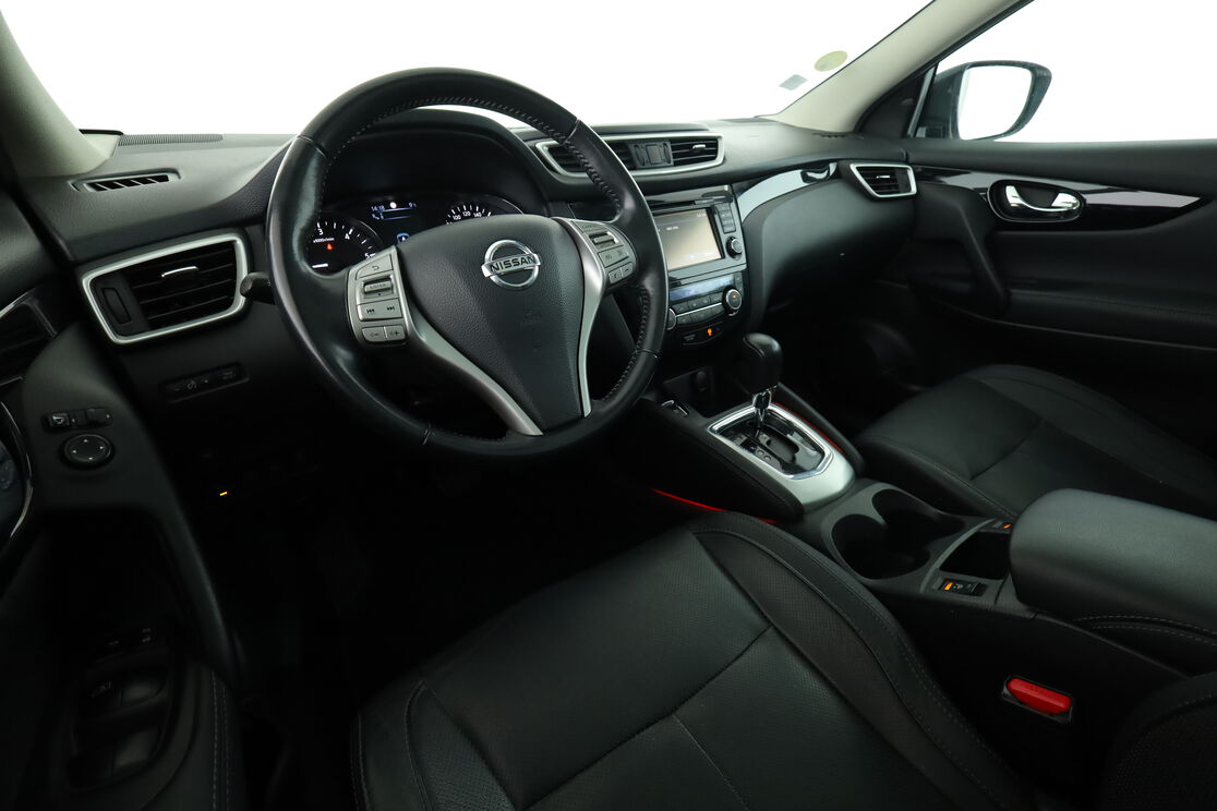 Intérieur côté conducteur 2