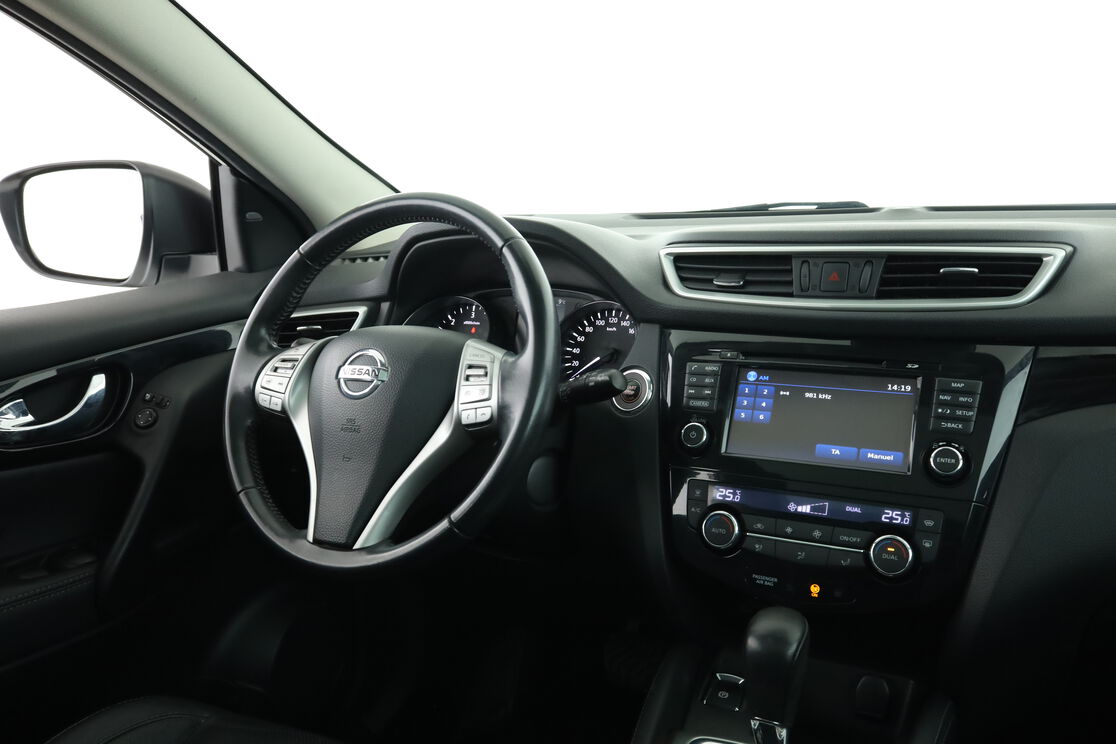 Intérieur côté conducteur depuis le siège arrière