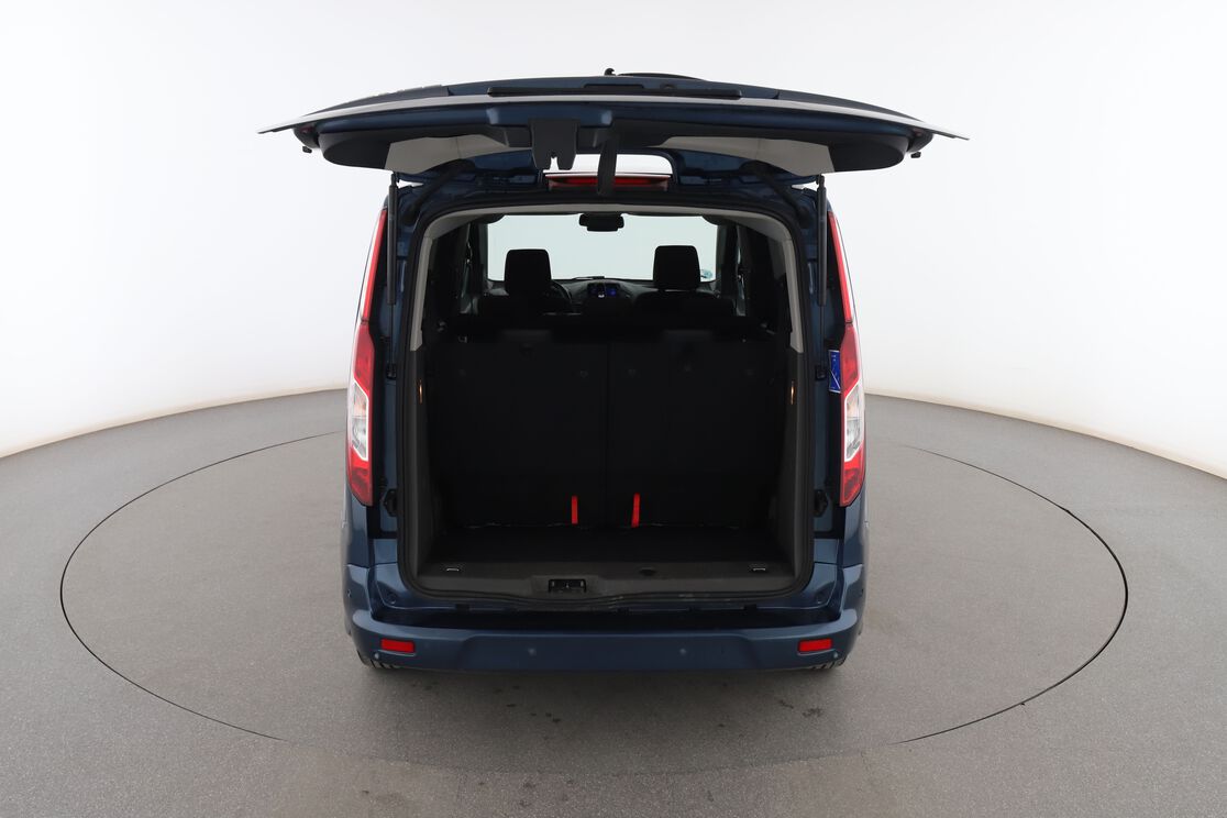 Interior maletero 1
