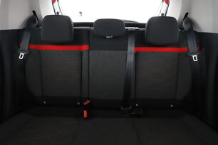 Interior asiento trasero