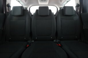 Interior asiento trasero