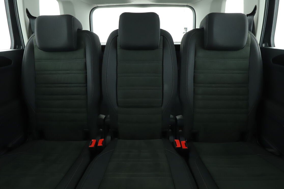 Innenraum Rücksitze Fahrerseite