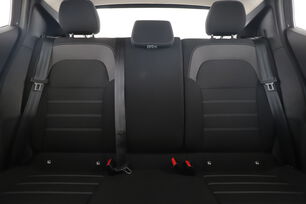 Intérieur côté conducteur 2