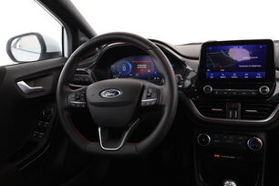 Intérieur côté conducteur depuis le siège arrière