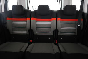 Interior asiento trasero