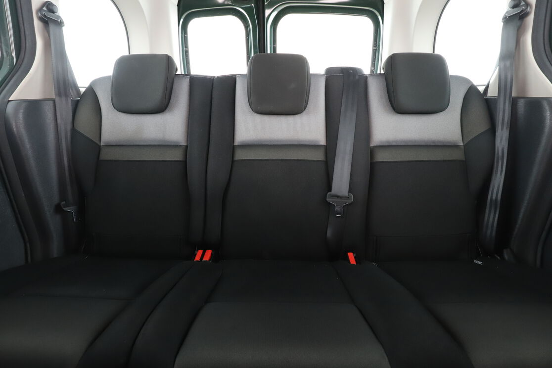 Interior asiento trasero