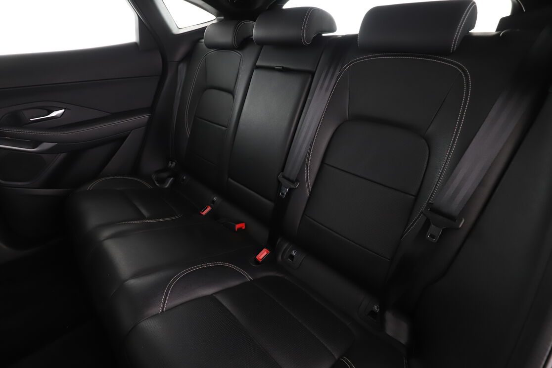 Intérieur sièges arrière depuis le côté conducteur
