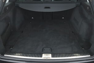 Innenraum Kofferraum 2