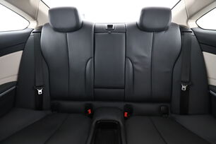 Interior asiento trasero