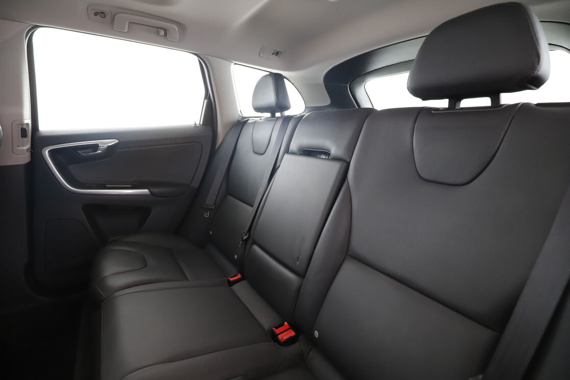 Intérieur sièges arrière depuis le côté conducteur