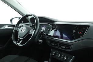 Intérieur côté conducteur depuis le siège arrière