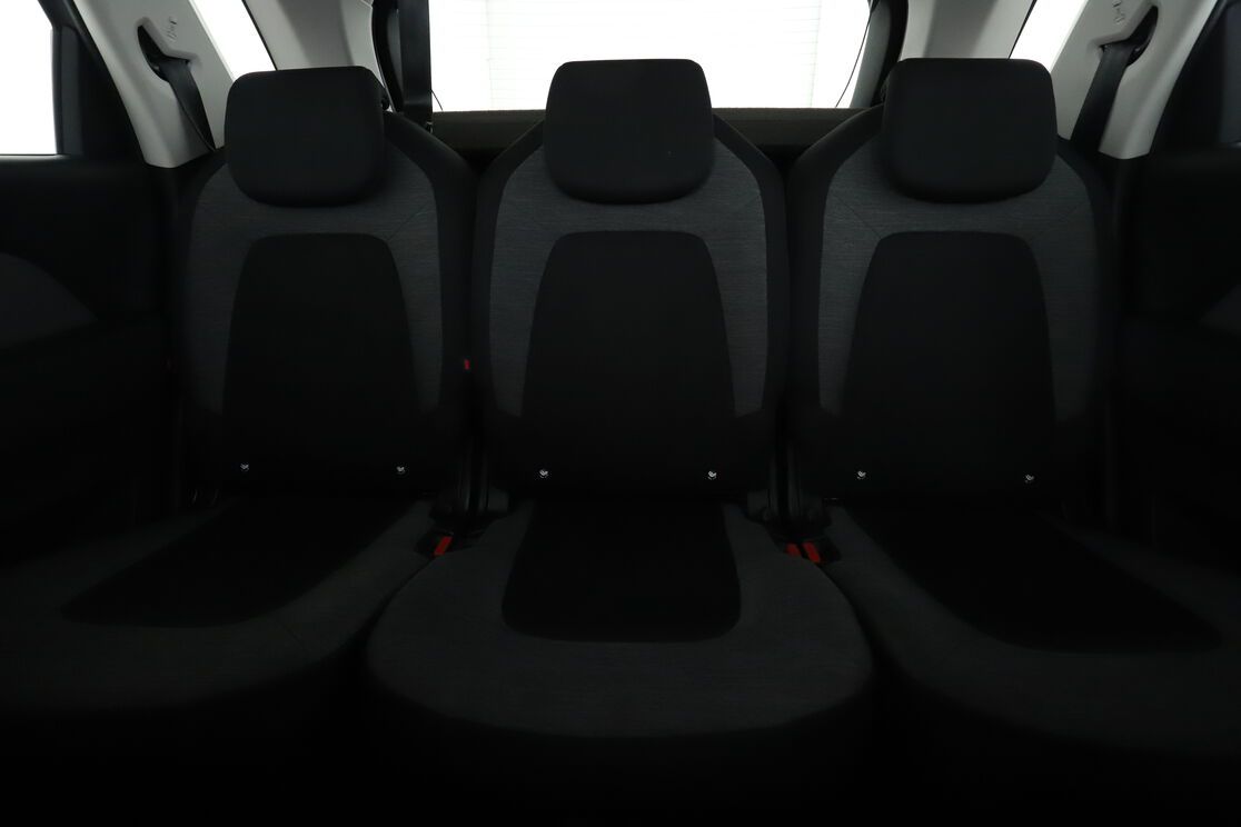 Interior asiento trasero