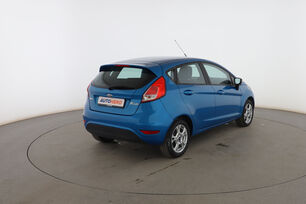 Exterior posterior derecho