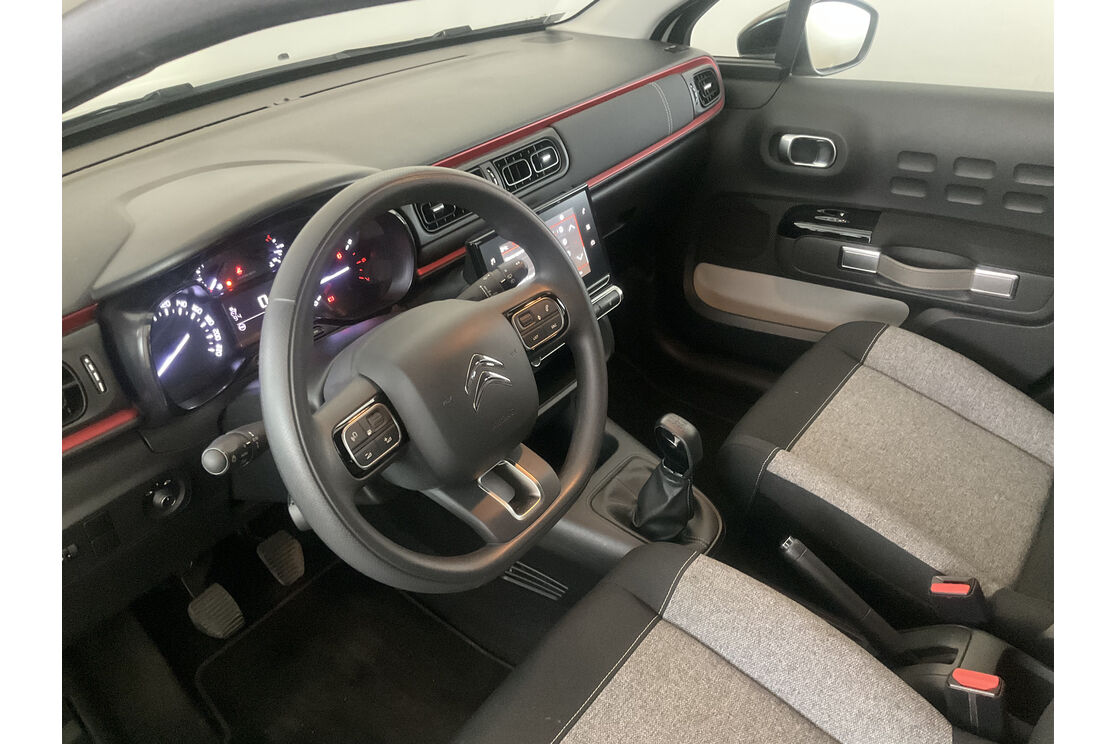 Interno lato guidatore 2