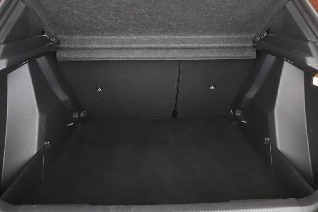 Intérieur coffre 2