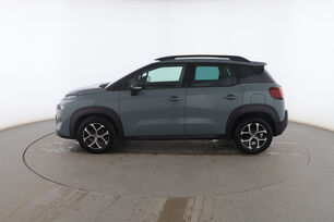 Exterior lado izquierdo