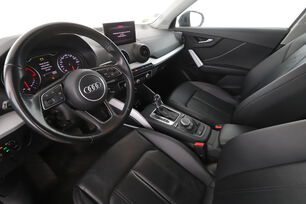 Intérieur côté conducteur 2