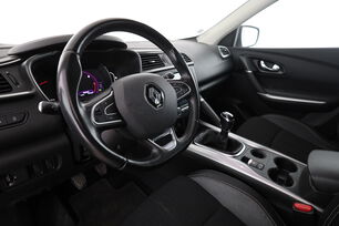 Intérieur côté conducteur 2
