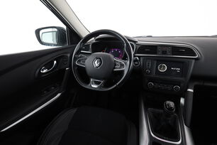 Intérieur côté conducteur depuis le siège arrière