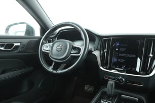 Intérieur côté conducteur depuis le siège arrière