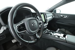 Intérieur côté conducteur 2