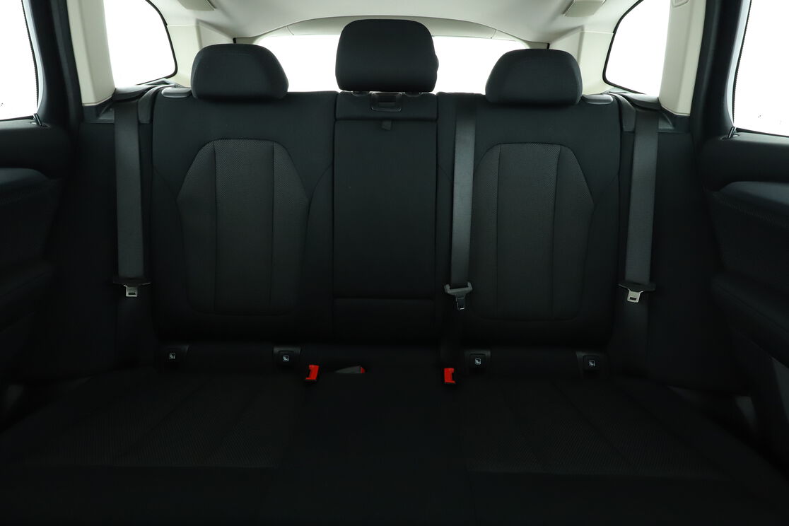 Interno sedili posteriori