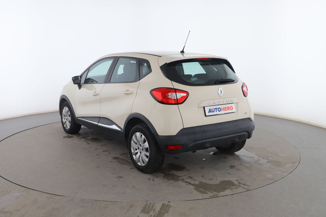 Exterior trasero izquierdo