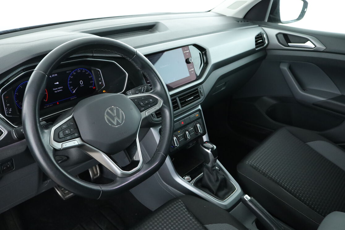 Intérieur côté conducteur 2