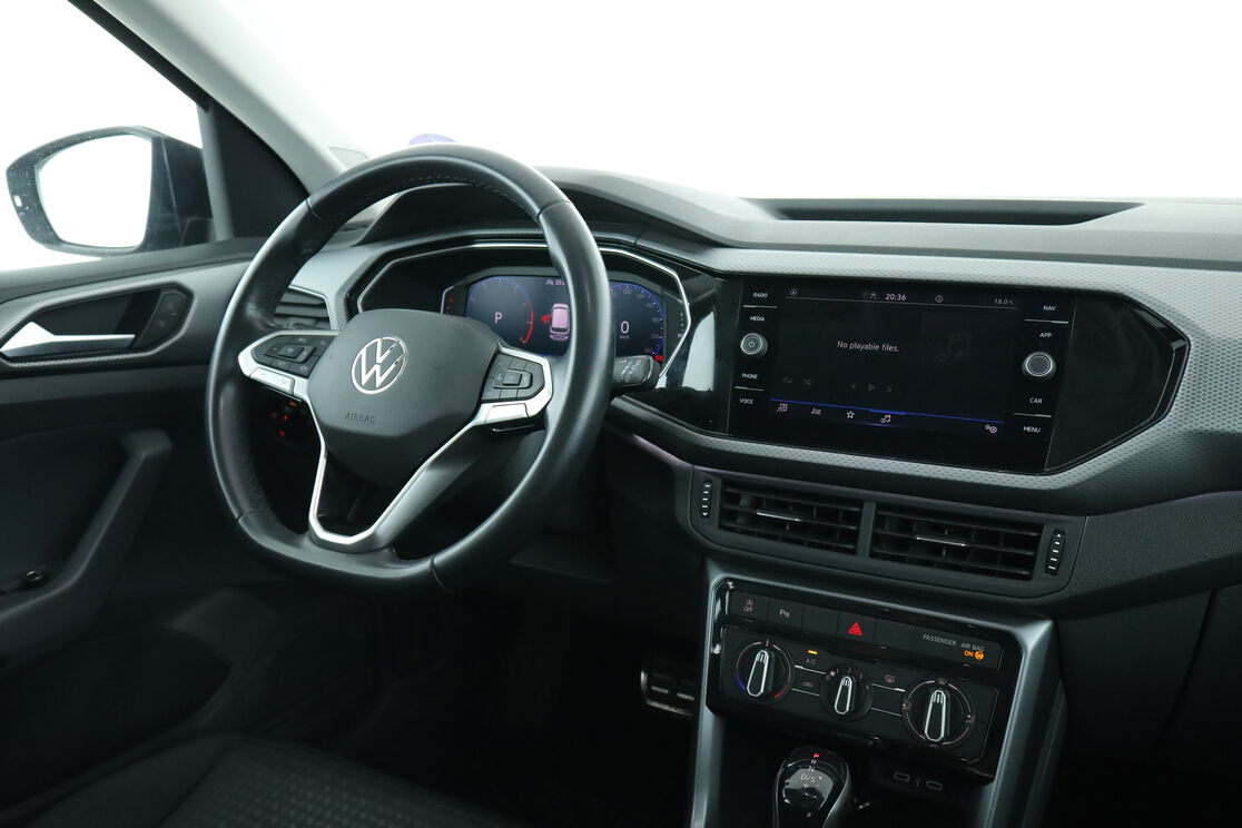 Intérieur côté conducteur depuis le siège arrière