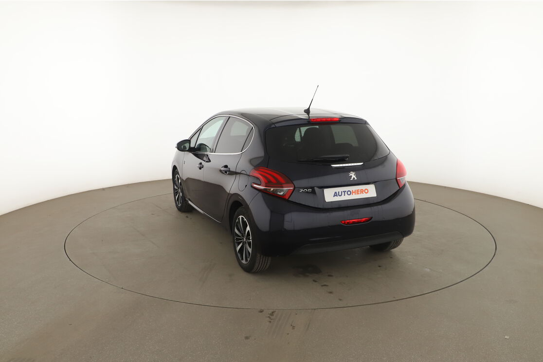 Extérieur arrière gauche