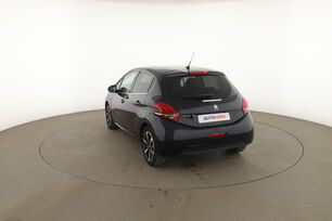 Extérieur arrière gauche