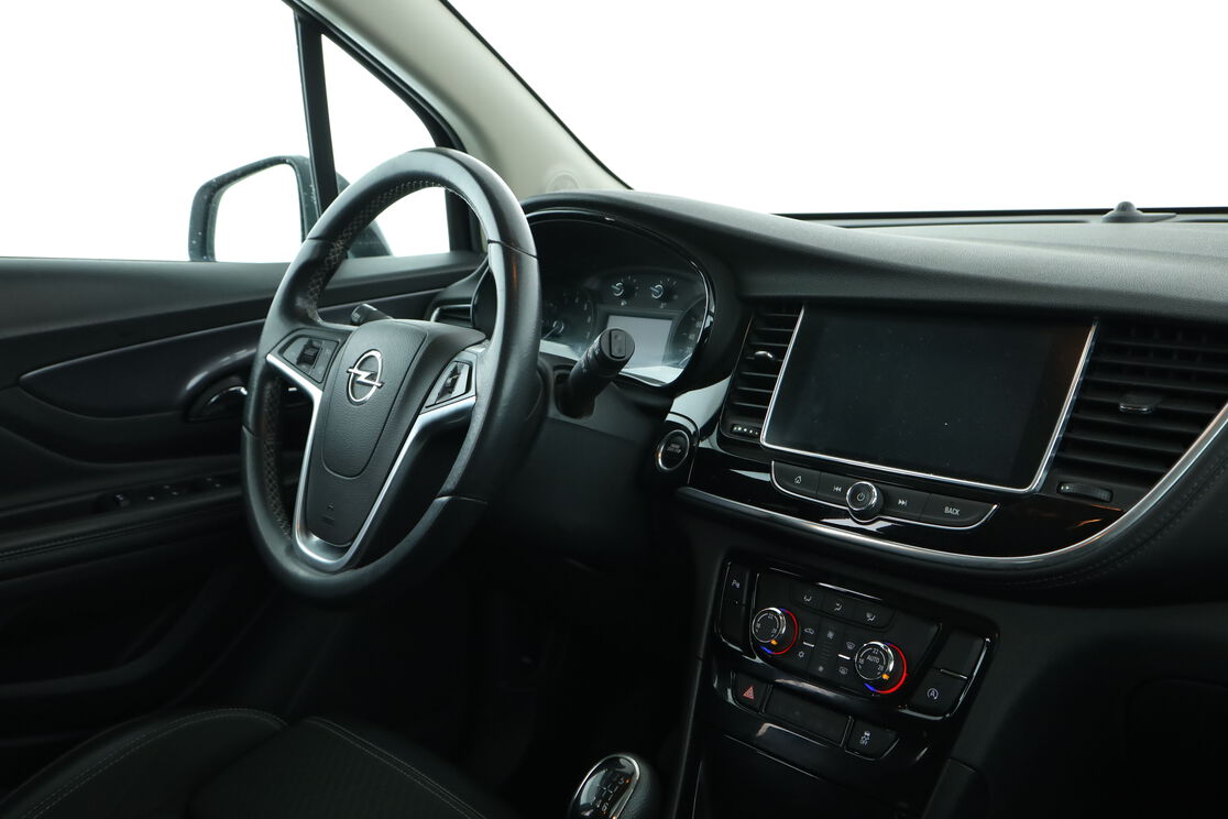 Intérieur côté conducteur depuis le siège arrière