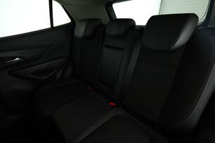 Intérieur sièges arrière depuis le côté conducteur