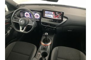 Interno lato guidatore, dal sedile posteriore