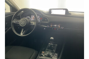 Interno lato guidatore, dal sedile posteriore