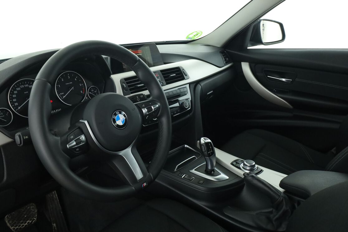 Interior lado del conductor lado 2