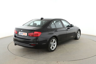 Exterior posterior derecho