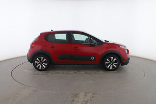 Exterior lado derecho