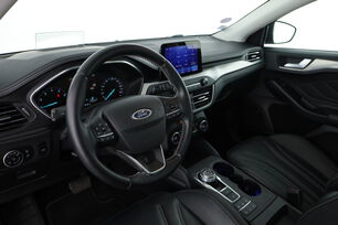 Intérieur côté conducteur 2