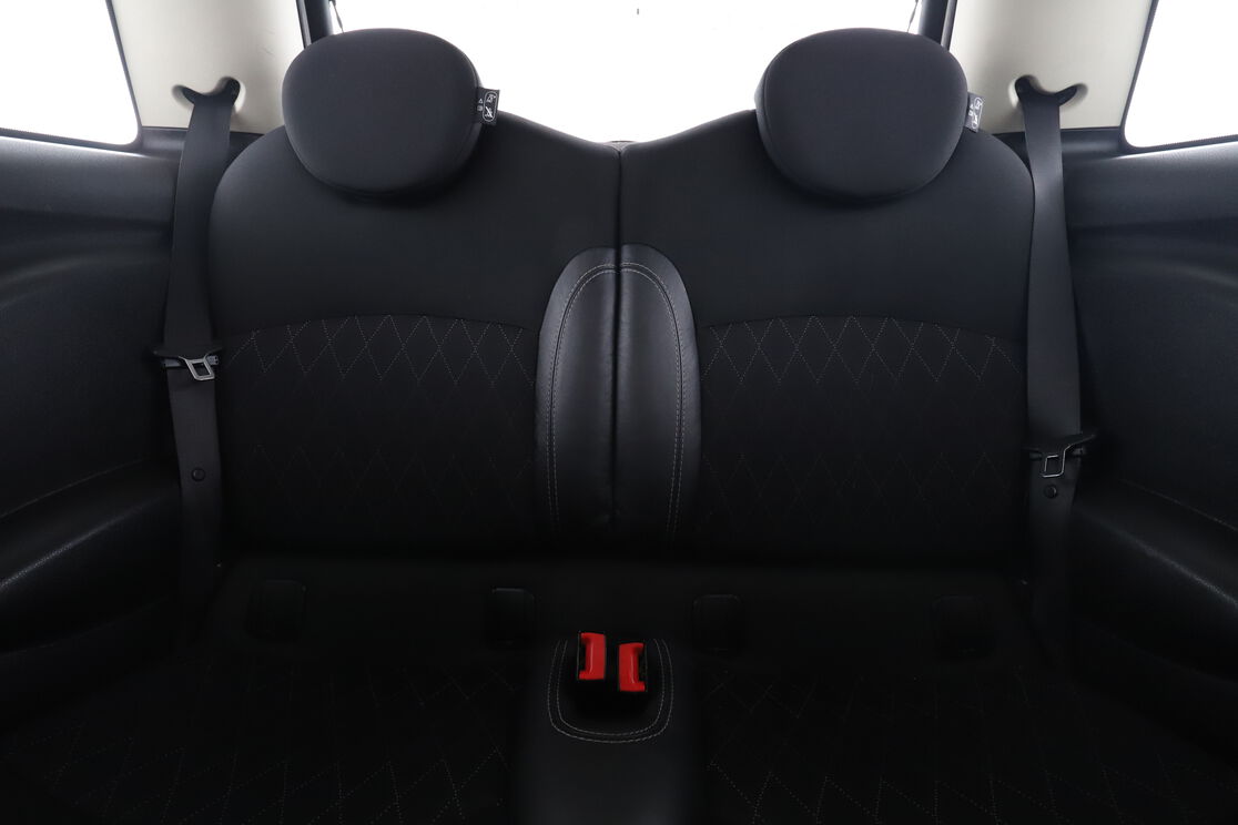 Interior asiento trasero