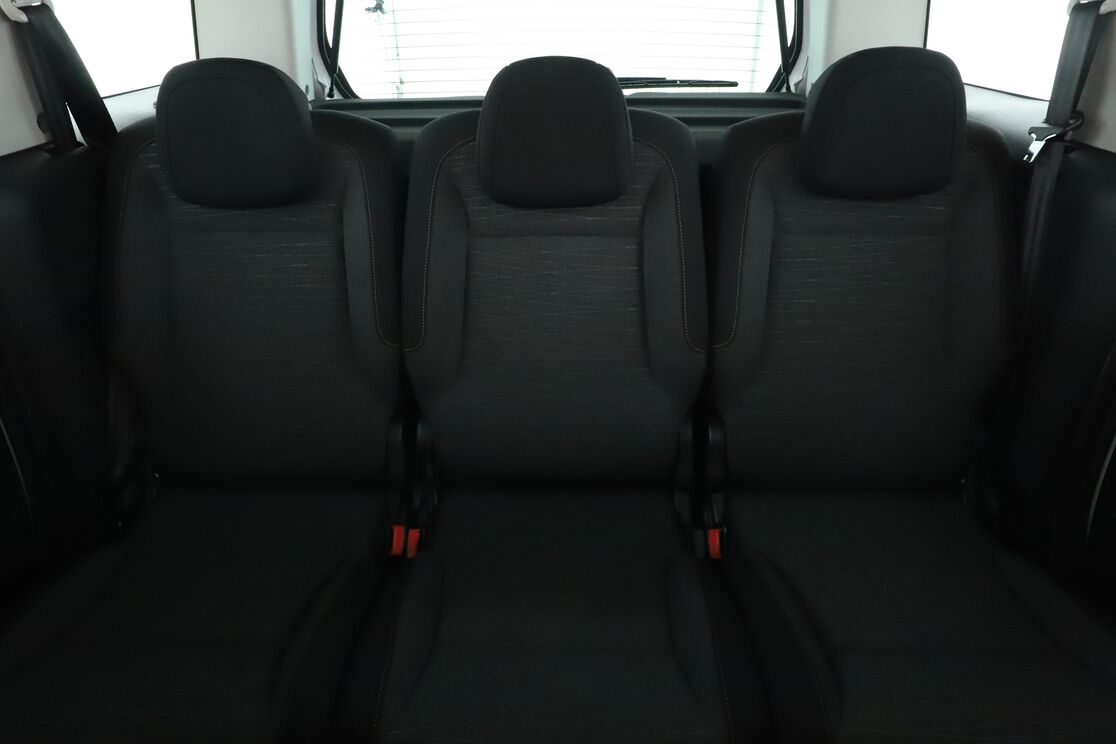 Interior asiento trasero