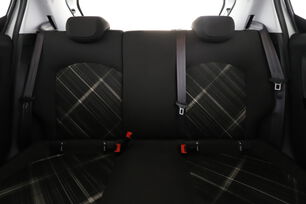 Interior asiento trasero