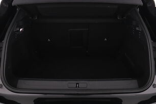 carDetails.imgAlt.interior.9