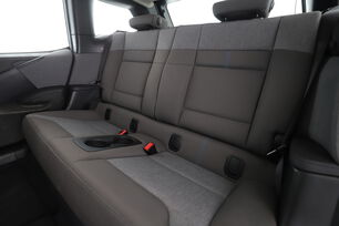 Intérieur sièges arrière depuis le côté conducteur