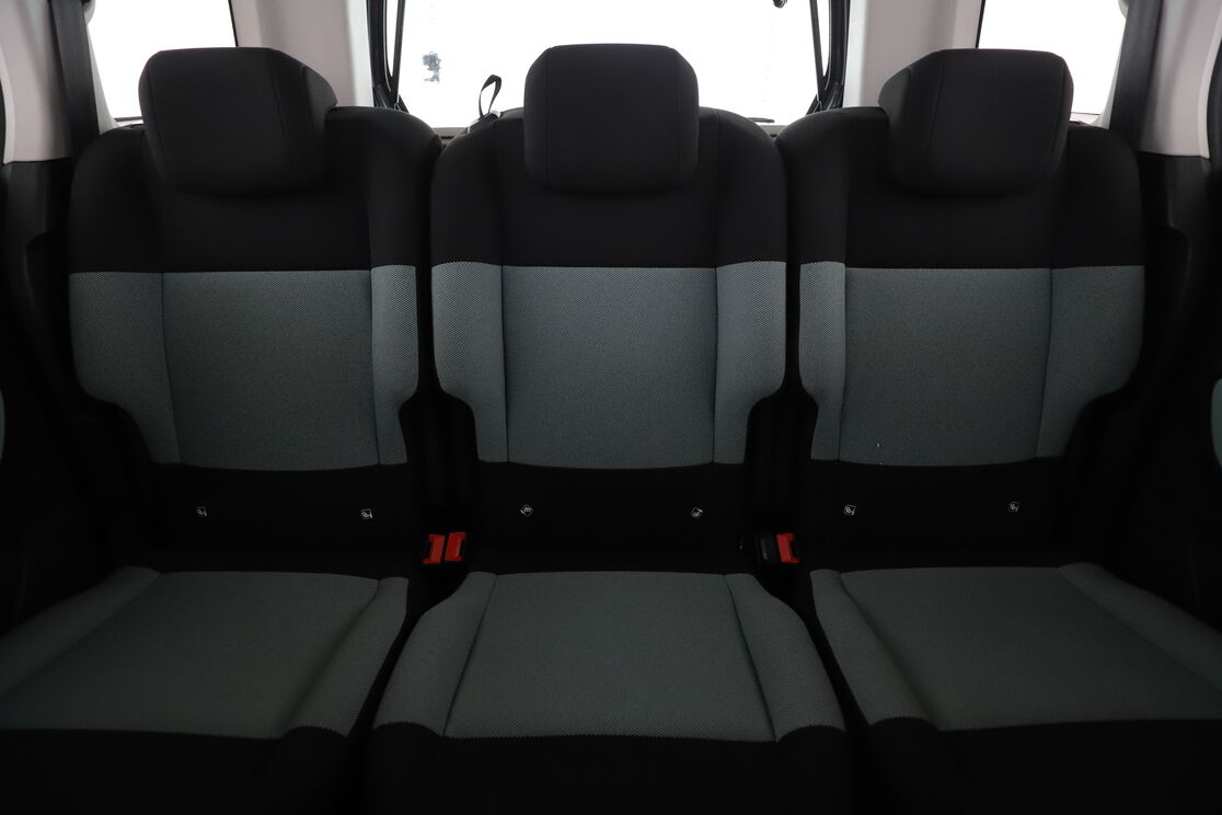 Interior asiento trasero