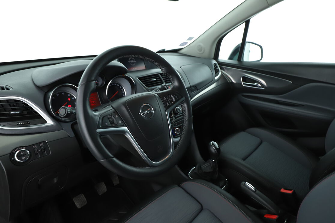 Intérieur côté conducteur 2