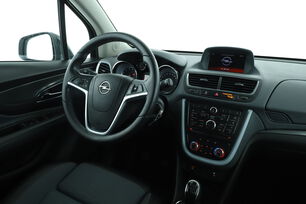 Intérieur côté conducteur depuis le siège arrière