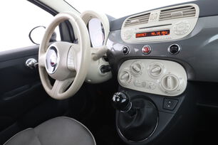 Intérieur côté conducteur depuis le siège arrière