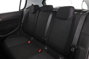 Intérieur sièges arrière depuis le côté conducteur